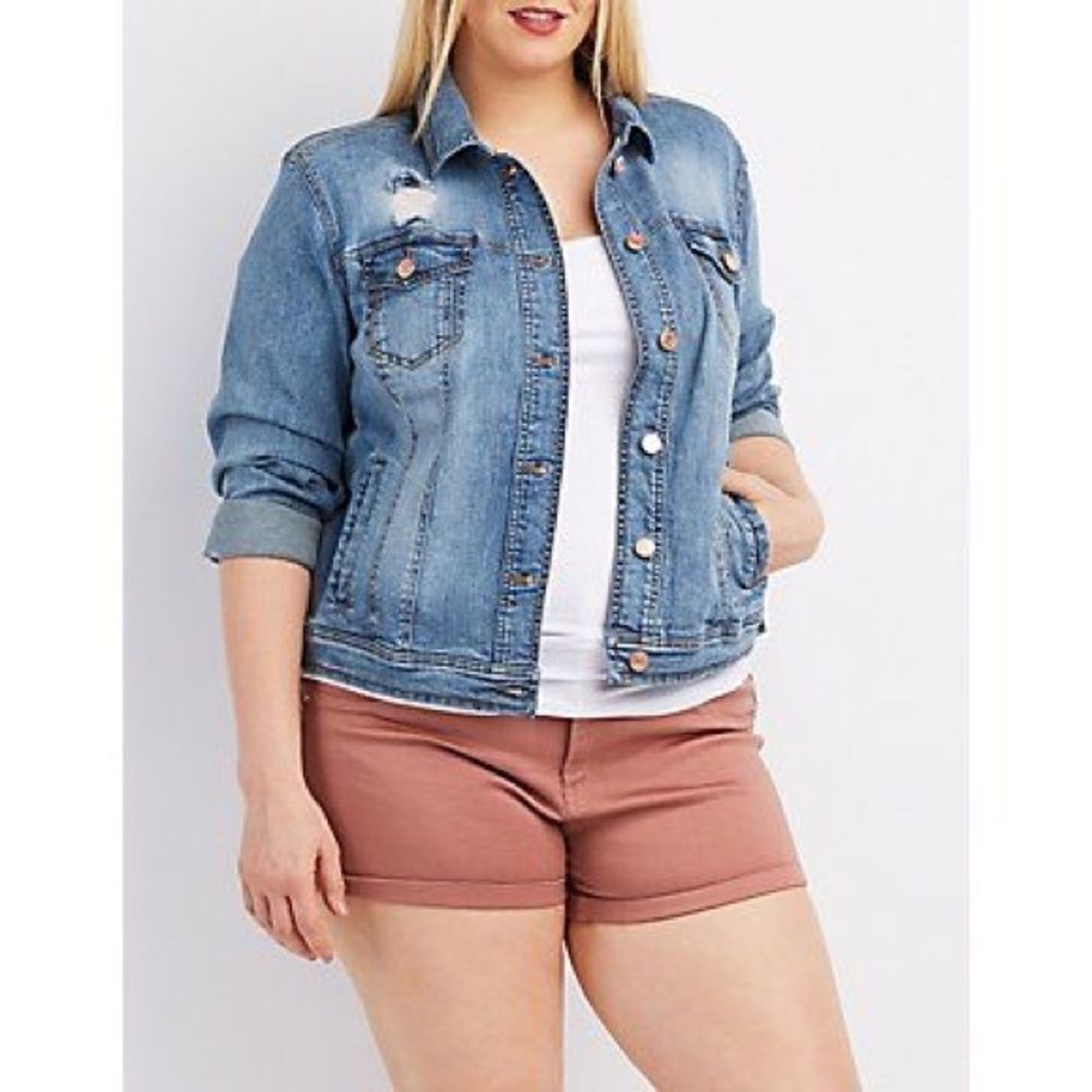 ✨HP✨Refuge Denim Destroyed Denim Jacket ✨